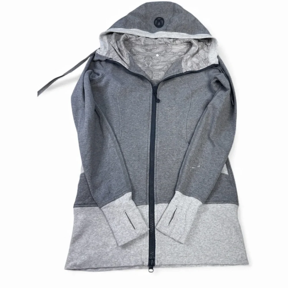 Lululemon Athletica Gray Zip Up Hoodie Sz.8